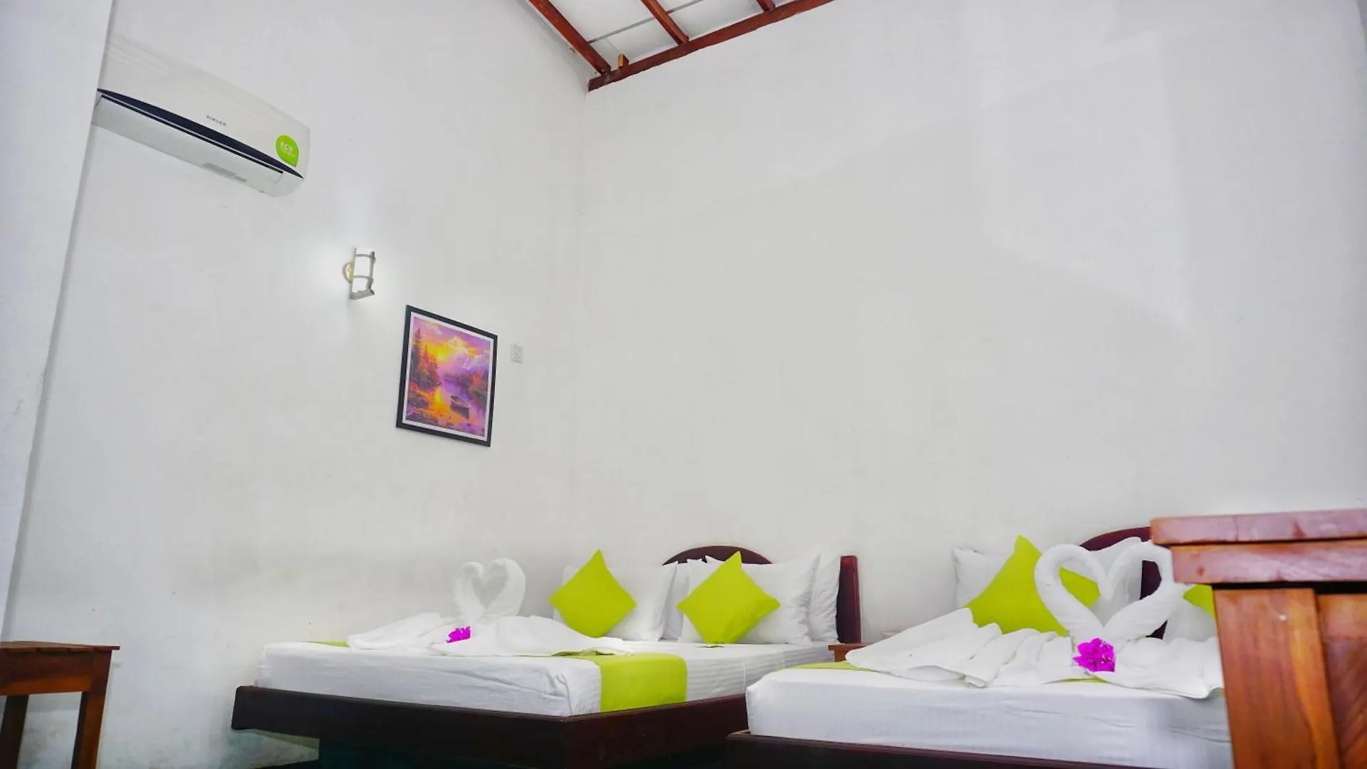 Sigiriya Royal Resort Bed & Breakfast