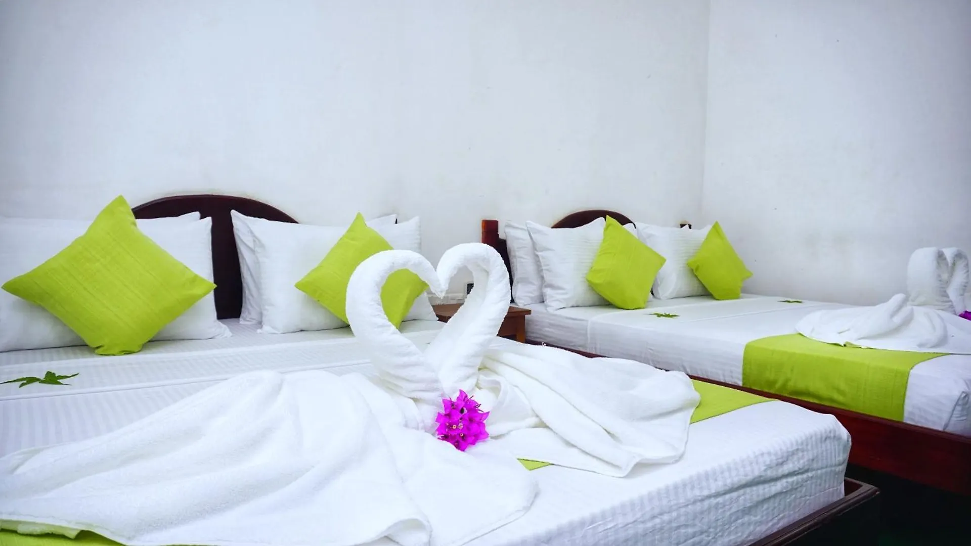 Bed & Breakfast Sigiriya Royal Resort