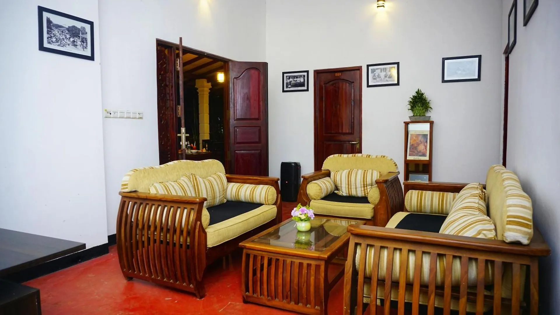 Sigiriya Royal Resort 0*,